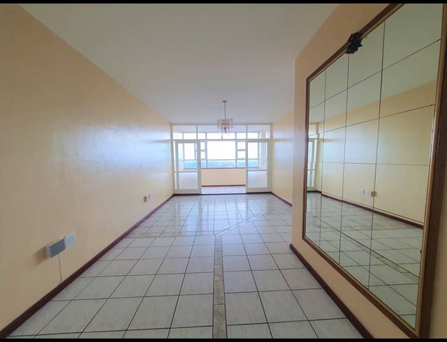 1.5 BEDROOM APARTMENT TO LET IN TOWNSEND ESTATE